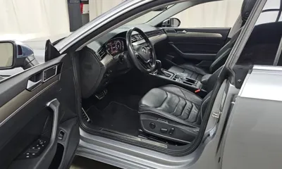 Volkswagen Arteon 2020, 106233 км, за 15064.42 USD - фото 11