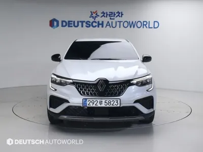 Renault-KoreaSamsung Arkana 2025, 3857 км, за 14000.12 USD