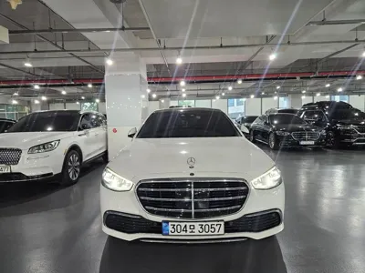 Mercedes-Benz S-Class · 2021 год