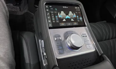 Genesis G90 2024, 51943 км, за 650061.52 USD - фото 18