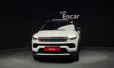 Jeep Compass 2022, 9787 км, за 16732.31 USD