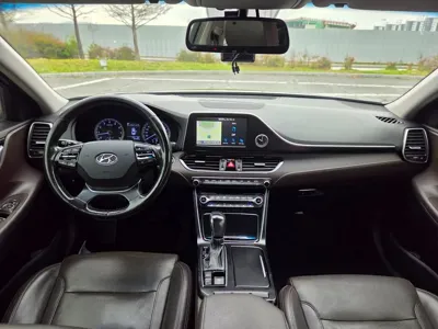Hyundai Grandeur 2018, 203229 км, за 5993.49 USD - фото 17