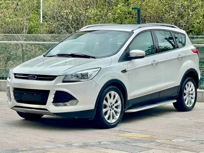 Ford Kuga · 2014 год