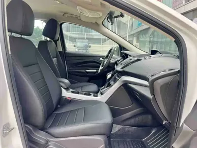 Ford Kuga 2014, 110000 км, за 2770.04 USD - фото 8