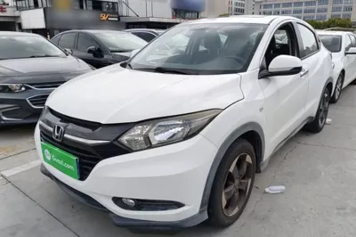 Honda Vezel · 2016 год