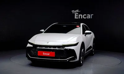 Toyota Crown 2023, 43795 км, за 28344.35 USD