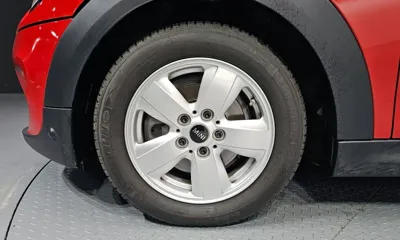 MINI Cooper 2018, 77223 км, за 5645.27 USD