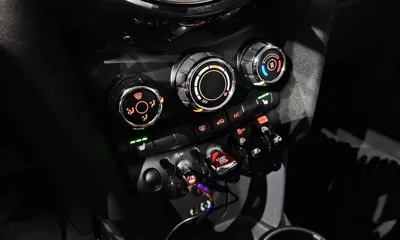 MINI Cooper 2018, 77223 км, за 5602.61 USD - фото 18
