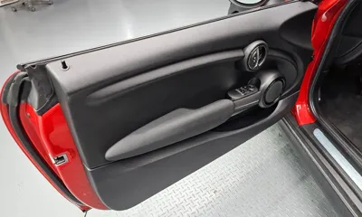 MINI Cooper 2018, 77223 км, за 5602.61 USD - фото 24