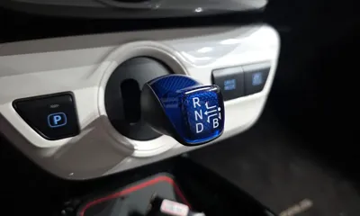 Toyota Prius 2017, 165742 км, за 7542.34 USD - фото 9
