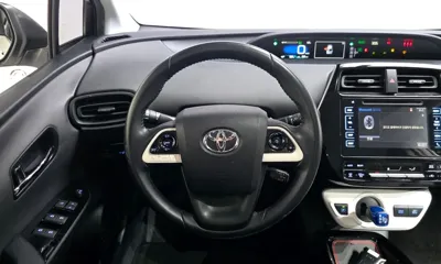 Toyota Prius 2017, 165742 км, за 7542.34 USD - фото 13