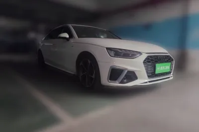Audi A4L 2022, 80399 км, за 20635 USD