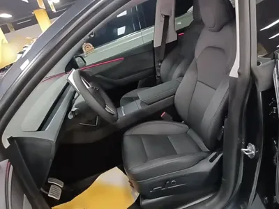 Tesla Model Y 2025, 10700 км, за 38985.24 USD - фото 15