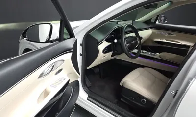 Genesis GV70 2023, 30633 км, за 29072.82 USD - фото 11