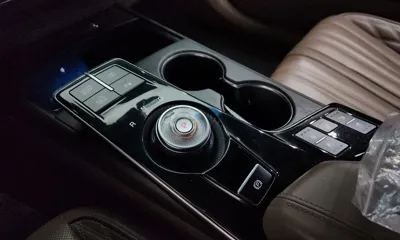Kia K8 2023, 116221 км, за 15747.67 USD - фото 9