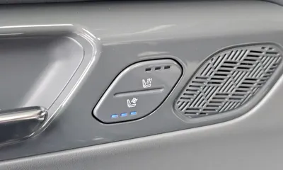 Kia EV9 2024, 53235 км, за 41348.3 USD - фото 27