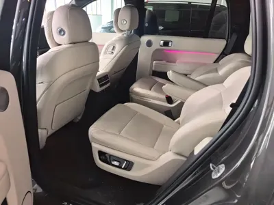 Li Auto Li L9 2022, 51000 км, за 34430.81 USD