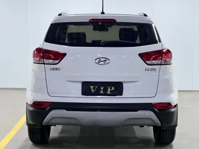 Hyundai ix25 2018, 60400 км, за 6621.41 USD