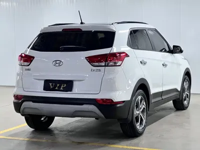 Hyundai ix25 2018, 60400 км, за 6621.41 USD - фото 6