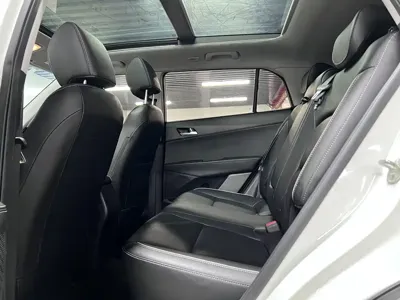 Hyundai ix25 2018, 60400 км, за 6621.41 USD - фото 8