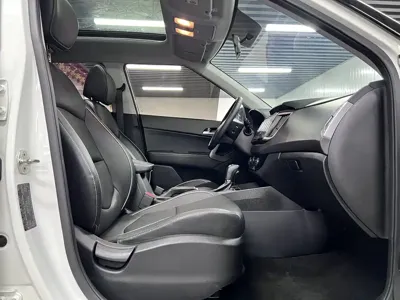 Hyundai ix25 2018, 60400 км, за 6621.41 USD - фото 9