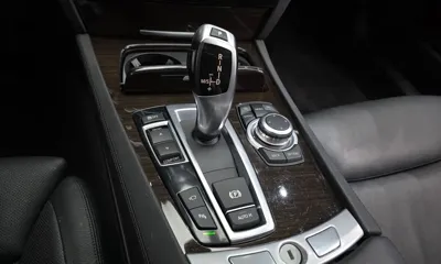 BMW 7-Series 2011, 58502 км, за 6188.93 USD - фото 9