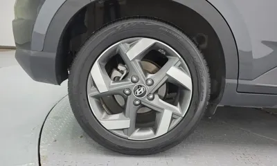 Hyundai Venue 2020, 54893 км, за 9967.43 USD
