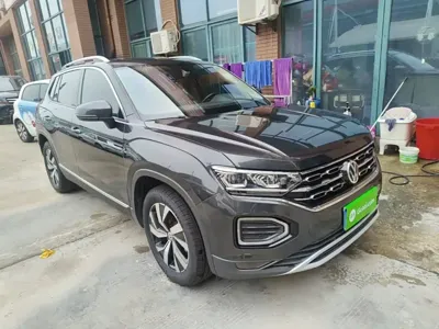 Volkswagen Tayron 2022, 59600 км, за 15641.25 USD