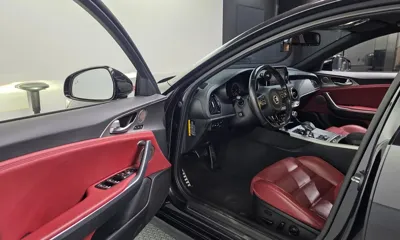 Kia Stinger 2018, 111126 км, за 10994.02 USD - фото 10