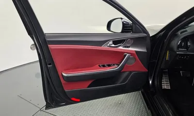 Kia Stinger 2018, 111126 км, за 10994.02 USD - фото 24