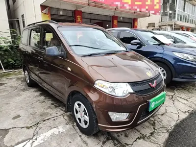 Wuling Hongguang 2016, 101600 км, за 2460.62 USD