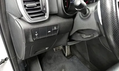 Kia Sportage 2021, 66123 км, за 9780.75 USD - фото 18