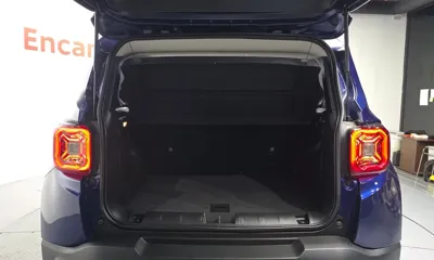 Jeep Renegade 2020, 61665 км, за 10097.73 USD - фото 31