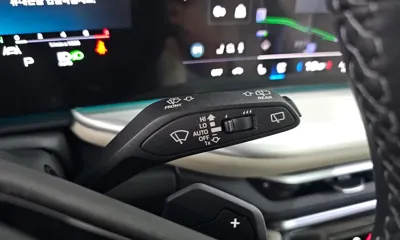 Audi Q5 2025, 1326 км, за 47166.15 USD - фото 30