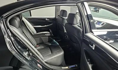 Hyundai Genesis 2012, 121458 км, за 4304.63 USD - фото 12