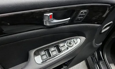 Hyundai Genesis 2012, 121458 км, за 4304.63 USD - фото 17