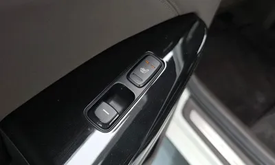 Kia K7 2017, 70403 км, за 8730.47 USD - фото 30