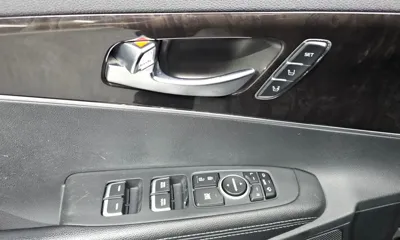 Kia Sorento 2016, 119866 км, за 8143.33 USD - фото 30