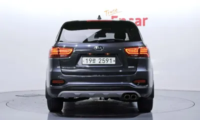 Kia Sorento 2018, 153256 км, за 10271.07 USD