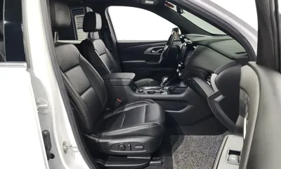 ChevroletGMDaewoo Traverse 2023, 42830 км, за 17341.03 USD - фото 11