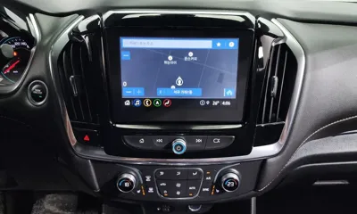ChevroletGMDaewoo Traverse 2023, 42830 км, за 17341.03 USD - фото 14