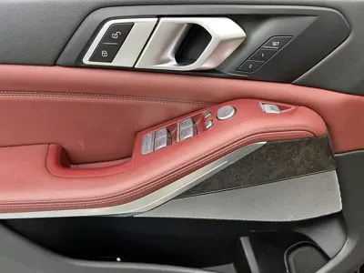 BMW X5 2023, 26000 км, за 57091.3 USD