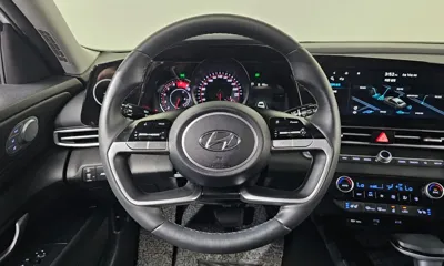 Hyundai Avante 2023, 23525 км, за 12559.5 USD - фото 13