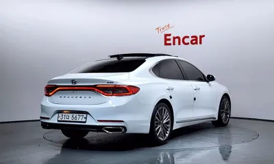 Hyundai Grandeur 2018, 103144 км, за 11562.6 USD