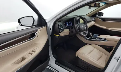Hyundai Grandeur 2018, 103144 км, за 11562.6 USD - фото 10