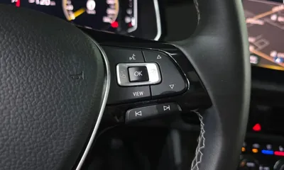Volkswagen Jetta 2021, 52518 км, за 20282.12 USD - фото 27