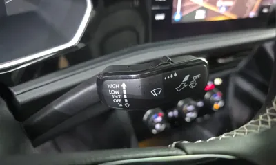 Volkswagen Jetta 2021, 52518 км, за 20282.12 USD - фото 28