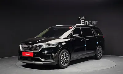 Kia Canival · 2023 год