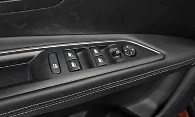 Peugeot 3008 2019, 34784 км, за 9315.97 USD - фото 17