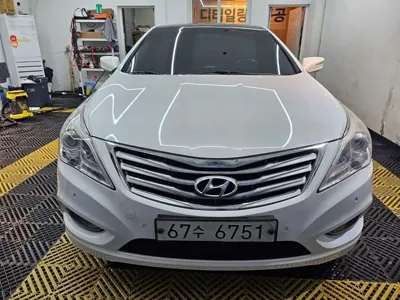 Hyundai Grandeur · 2012 год